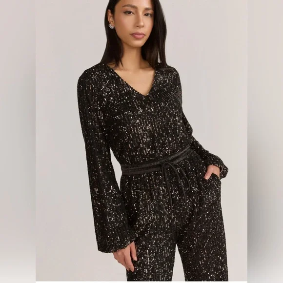 Aaron & Amber Long-Sleeve Sequin Jogger Jumpsuit - Picture 4 of 7